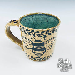 Mug - Bee Design